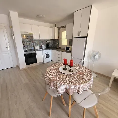Andalucia 5 - One Bed Apartment Costa Adeje (Tenerife)